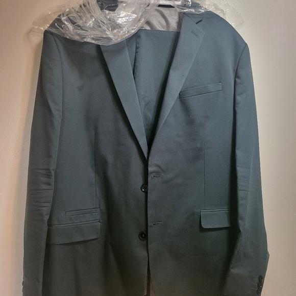 Suit ( slim fit ) - Picture 1 of 5